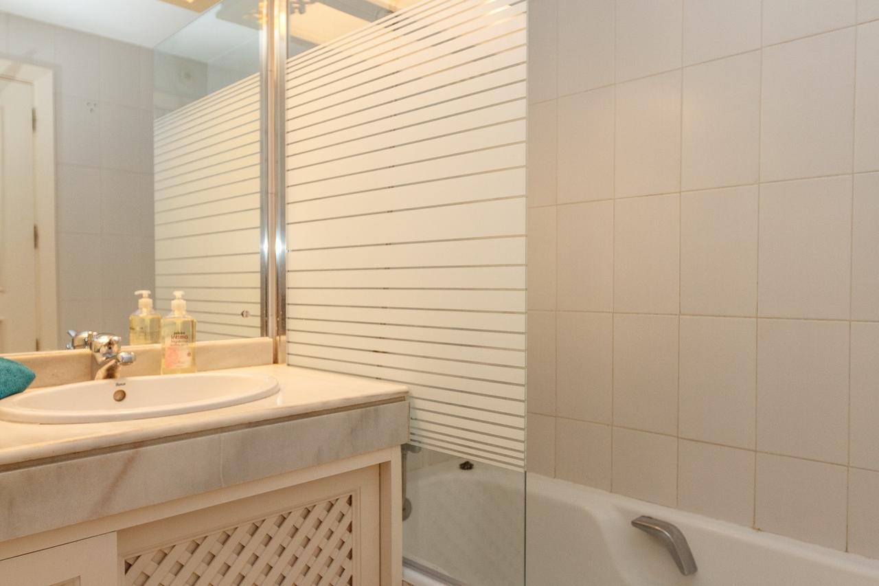 Puerto Marina Apartment Беналмадена Екстериор снимка